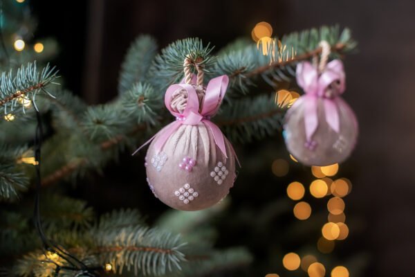 Rankų darbo aksominis žaislas aksominė klasika - Image 2